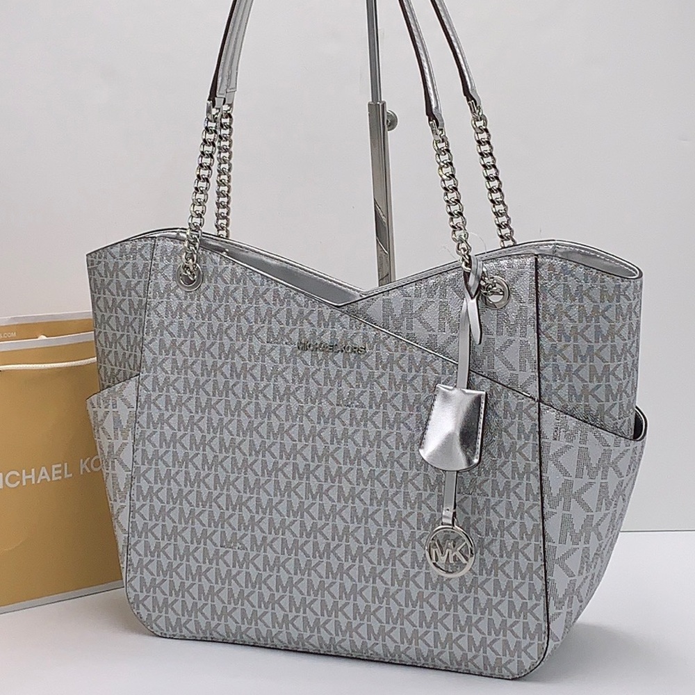 Michael Kors Jet Set Travel Large Chained Tote Shoulder Bag MK 
Silver

NWT - Picture 3 of 16
